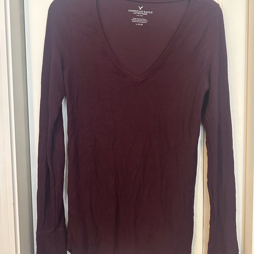American Eagle Outfitters Women's Burgundy V-Neck Top